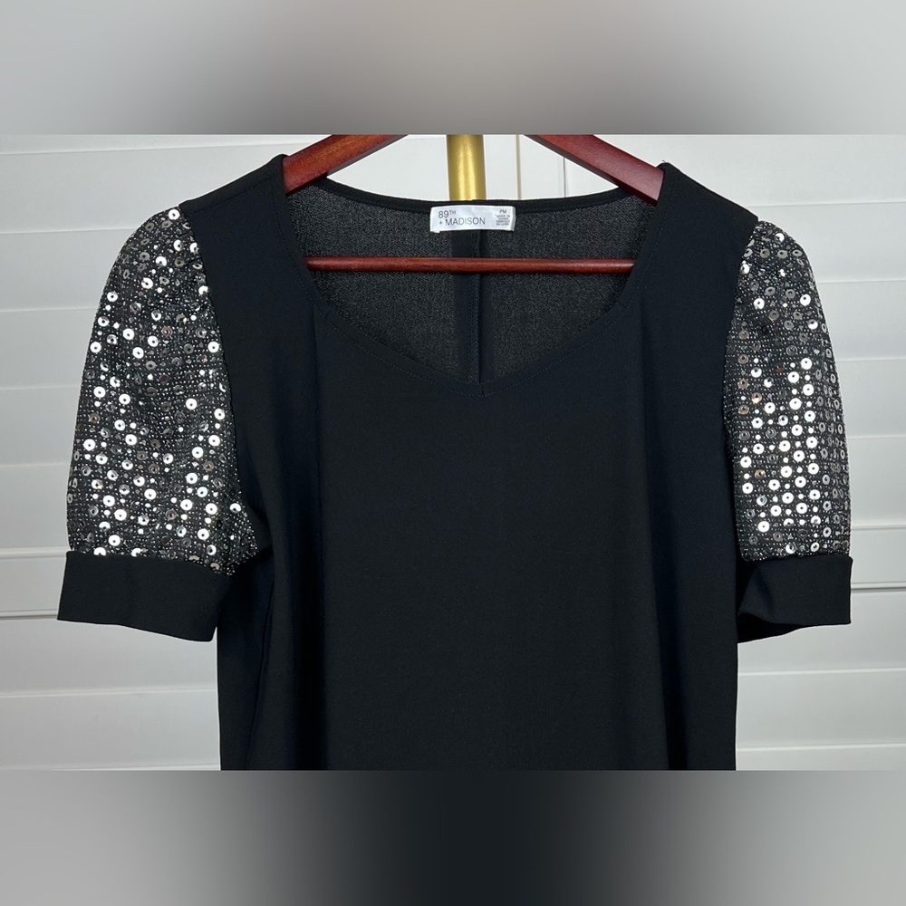 Black Top w/Silver Sequined Sleeves Sz P-M, by 89Th+ Madison - Picture 5 of 6